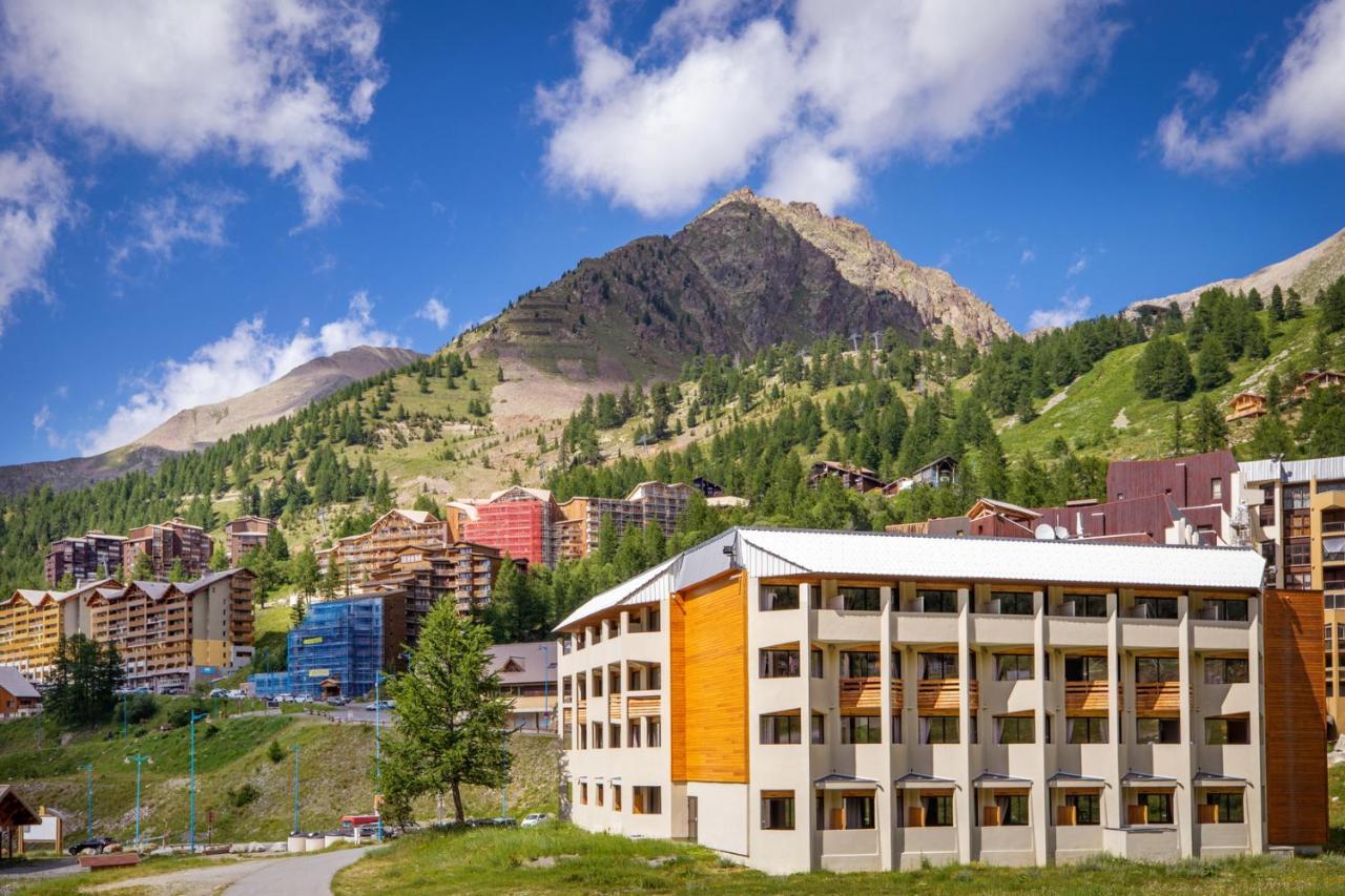 Sowell Residences New Chastillon Isola 2000 Esterno foto