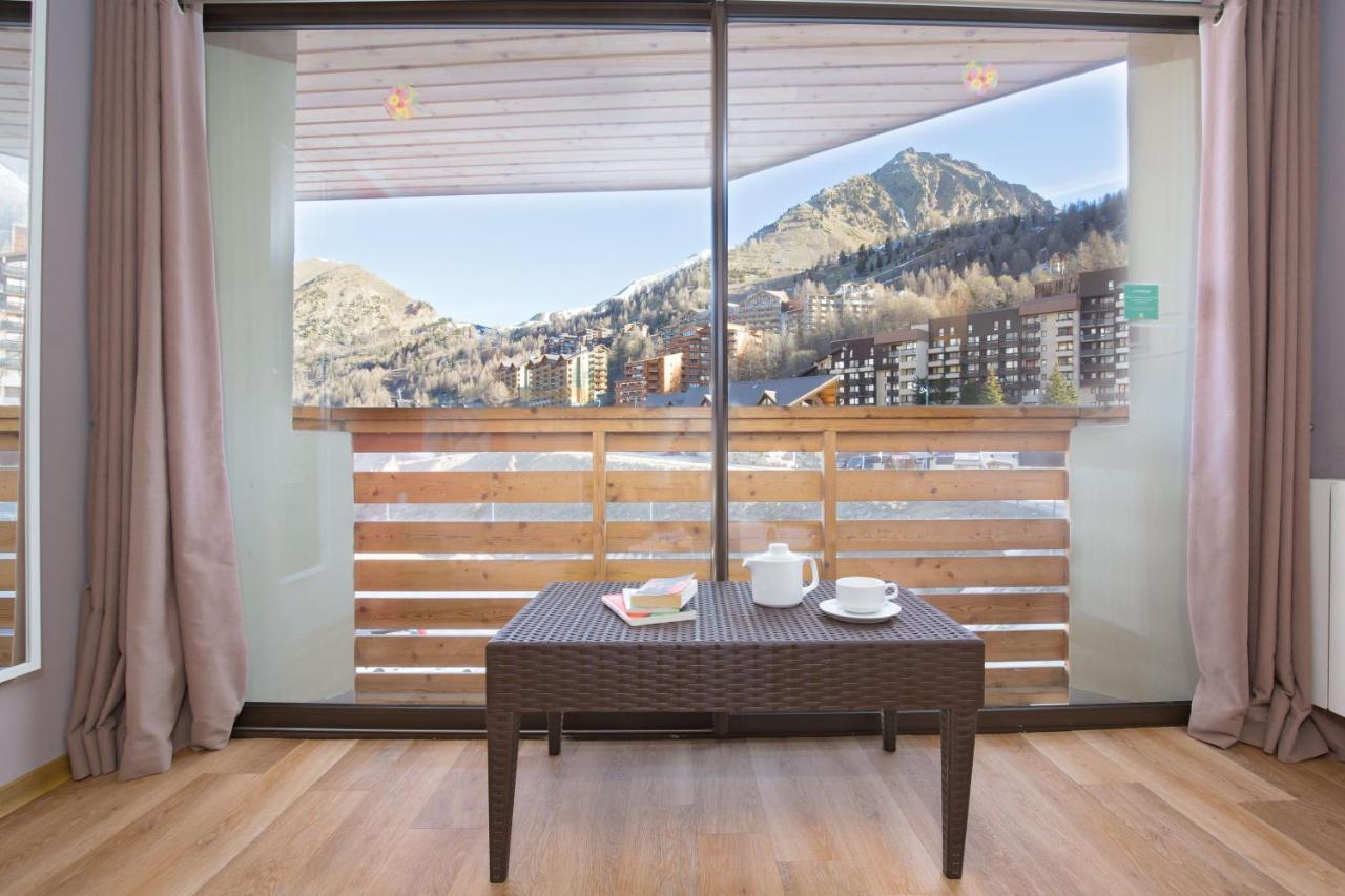 Sowell Residences New Chastillon Isola 2000 Esterno foto